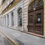 Venus Apartments - Paulay Ede II